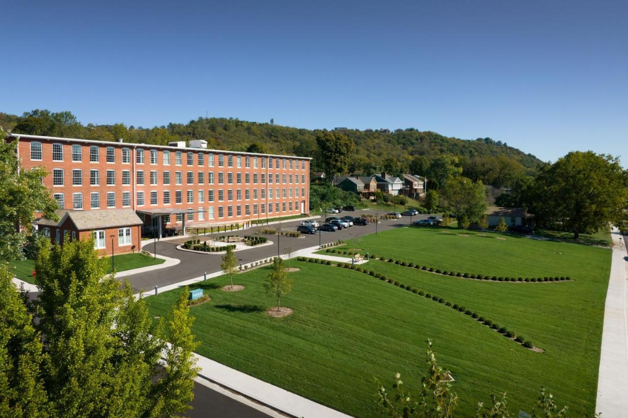 Fairfield Inn & Suites Madison Historic Eagle Cotton Mill Zewnętrze zdjęcie