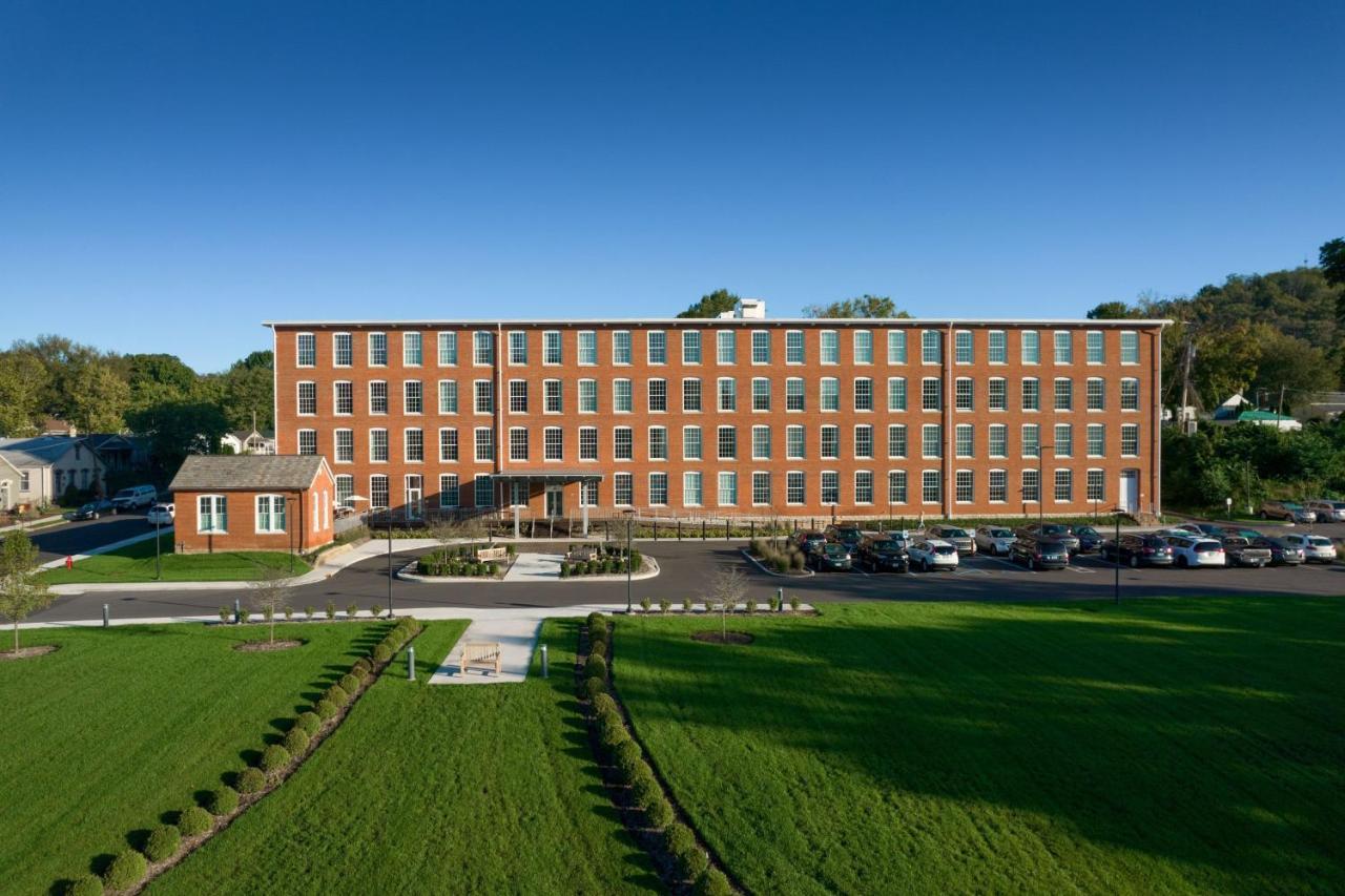 Fairfield Inn & Suites Madison Historic Eagle Cotton Mill Zewnętrze zdjęcie